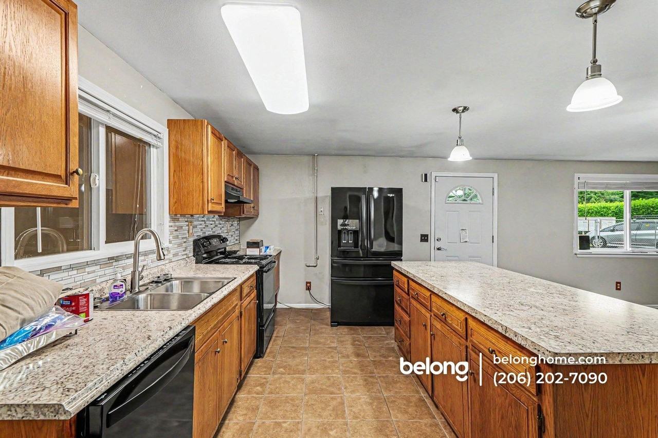 3435 S 316th St - Photo 6 of 16