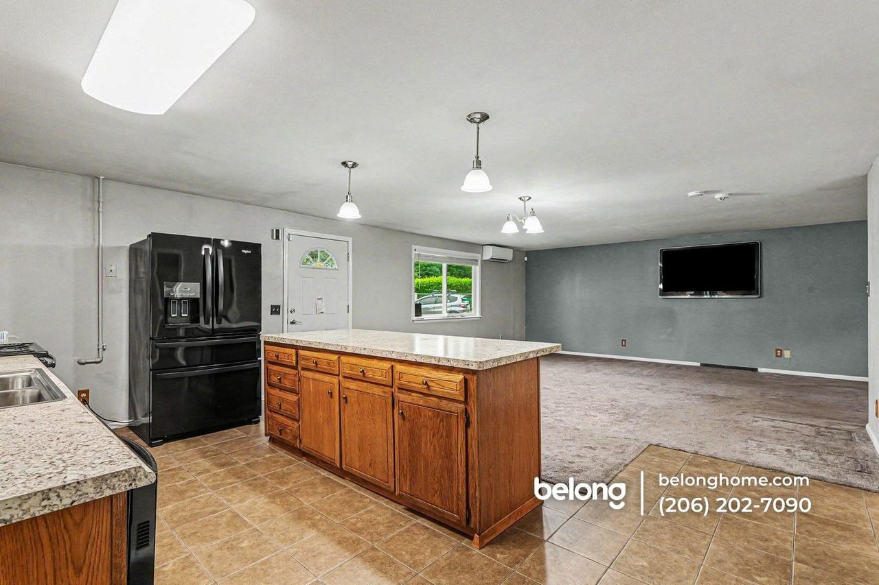 3435 S 316th St - Photo 7 of 16
