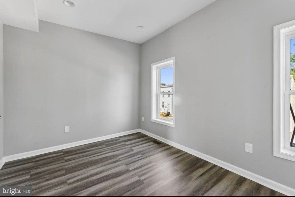 624 20th St Ne - Photo 3 of 19