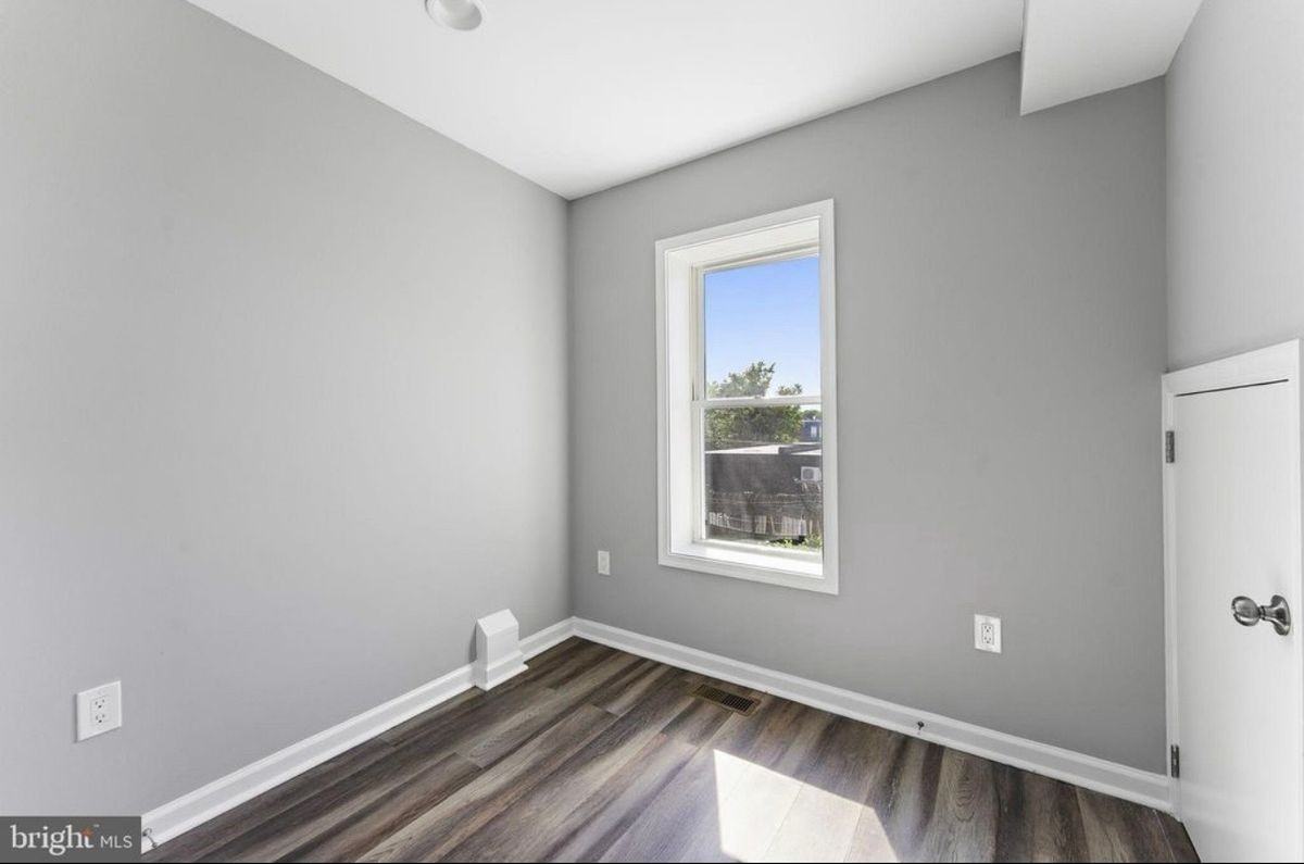 624 20th St Ne - Photo 5 of 19