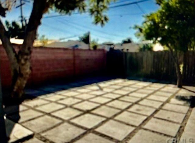 1718 E Phillips St ##A - Photo 3 of 3