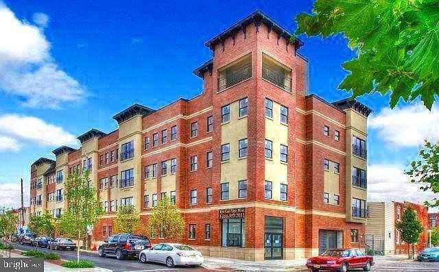 700 New St