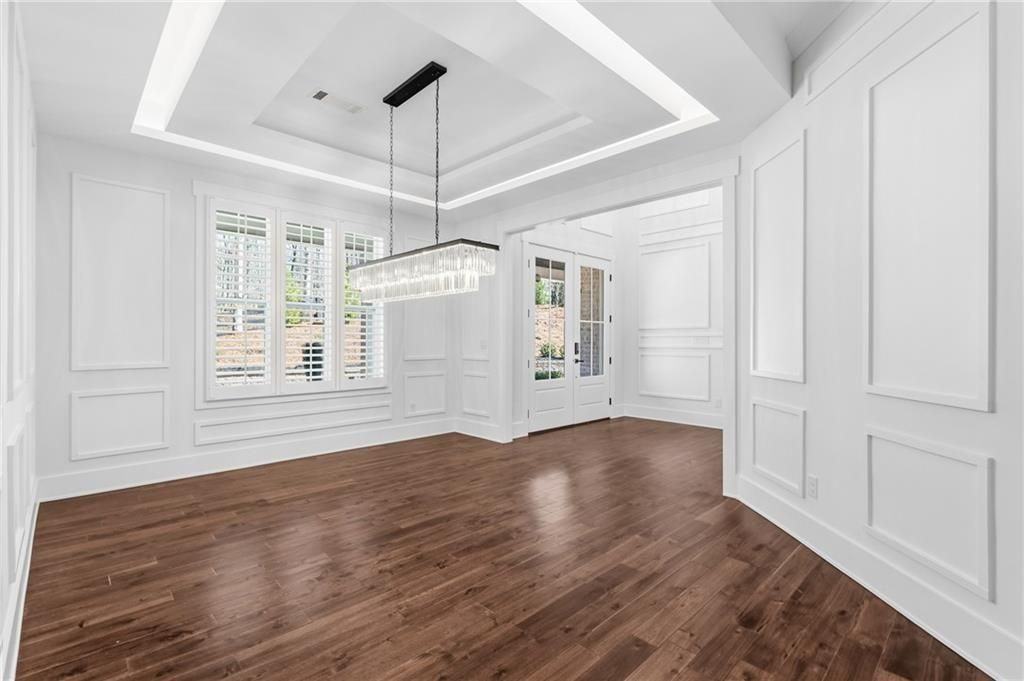 15448 Hopewell Rd - Photo 7 of 50