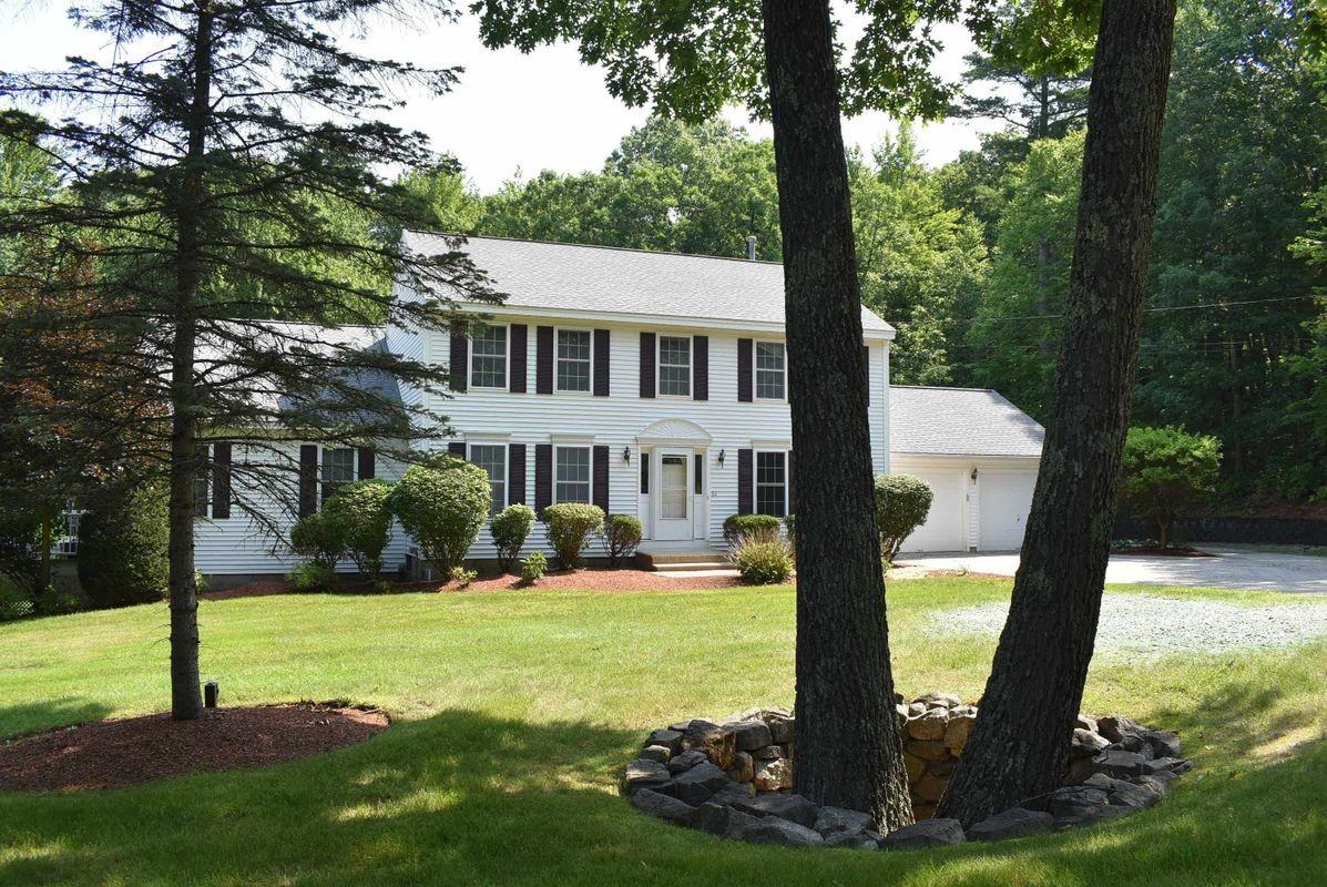 51 Westview Rd - Photo 2 of 30