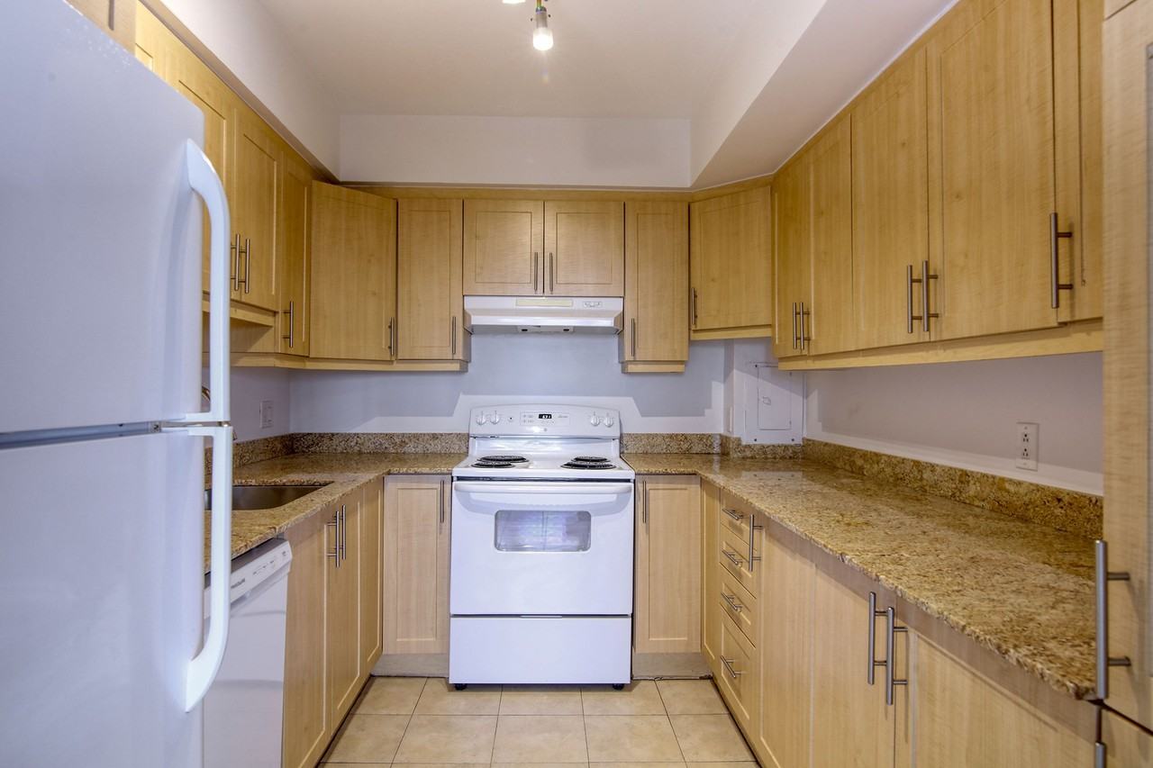 3555 Ch De La Côte-Des-Neiges — photo 1