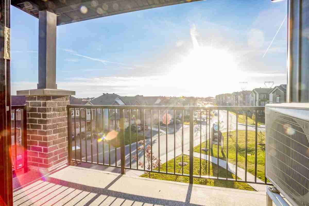 KoL Apartments - Photo 4 of 13
