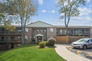 featured image of 1420 Tyandaga Park Dr
