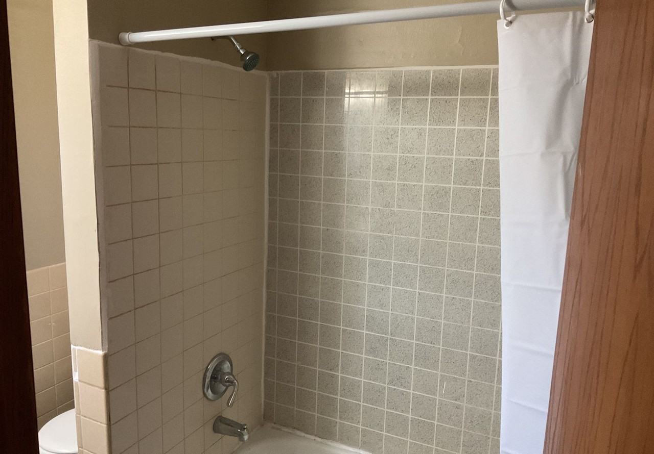 7700 Bloomington Ave South - Photo 7 of 16