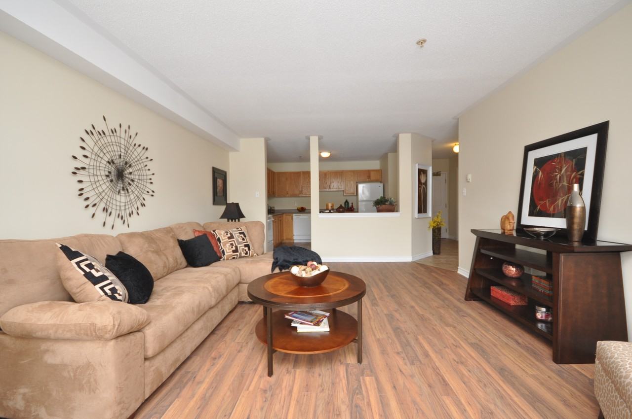 Fairfax Suites - Photo 2 of 13