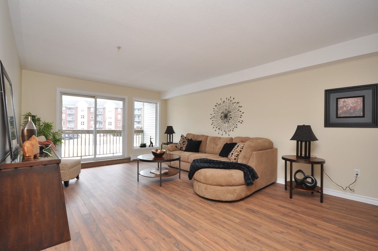 Fairfax Suites - Photo 3 of 13