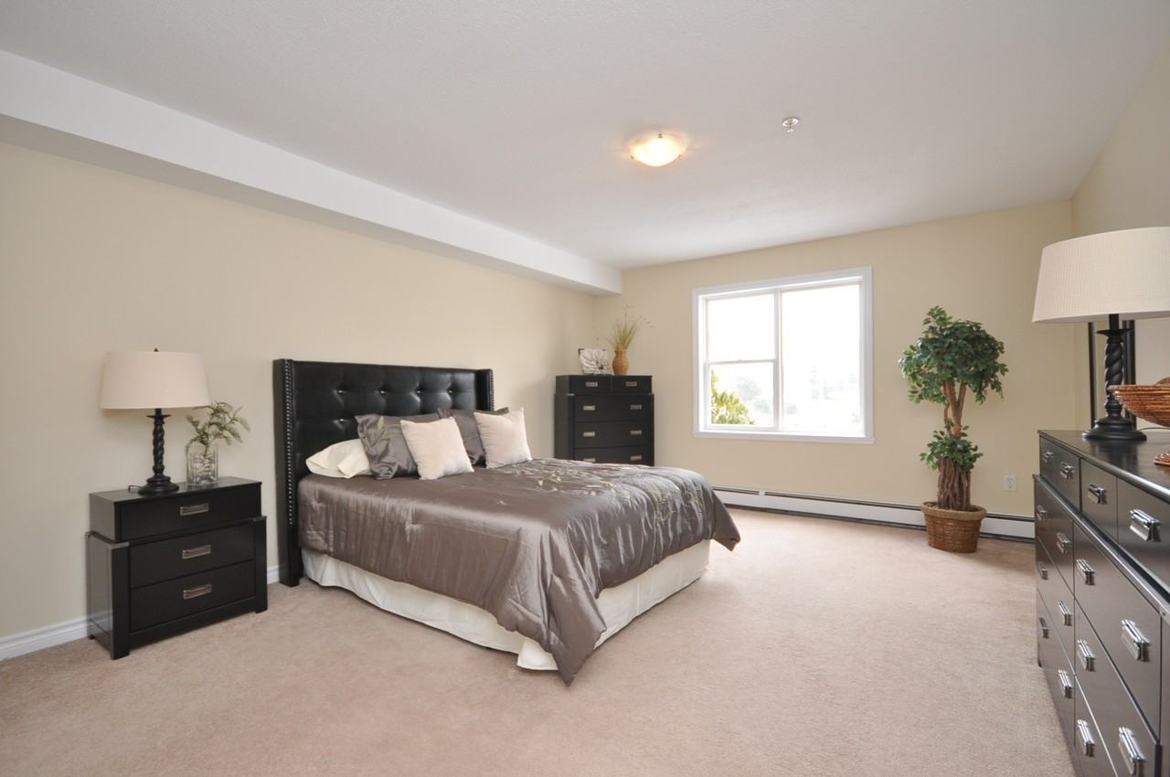 Fairfax Suites - Photo 6 of 13
