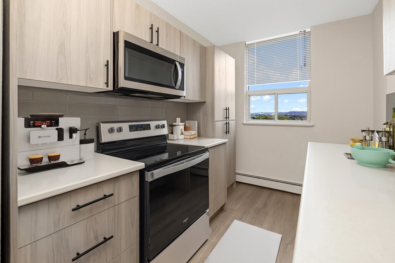 Glen Terrace Apartments - Photo 2 of 31