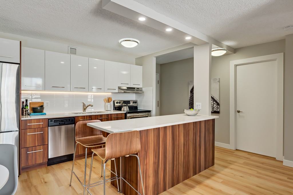Premier Place - Photo 3 of 26