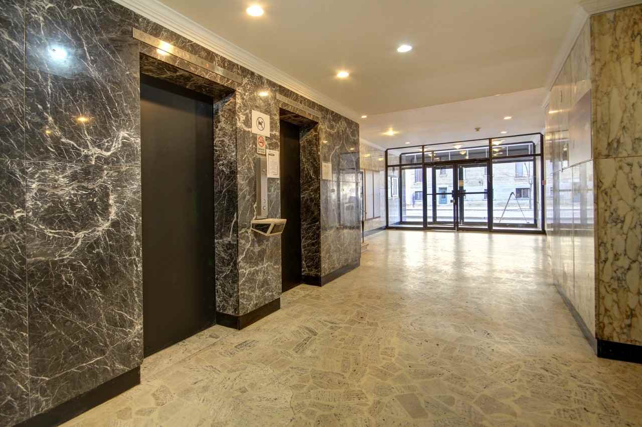 2150 Rue Tupper — photo 1
