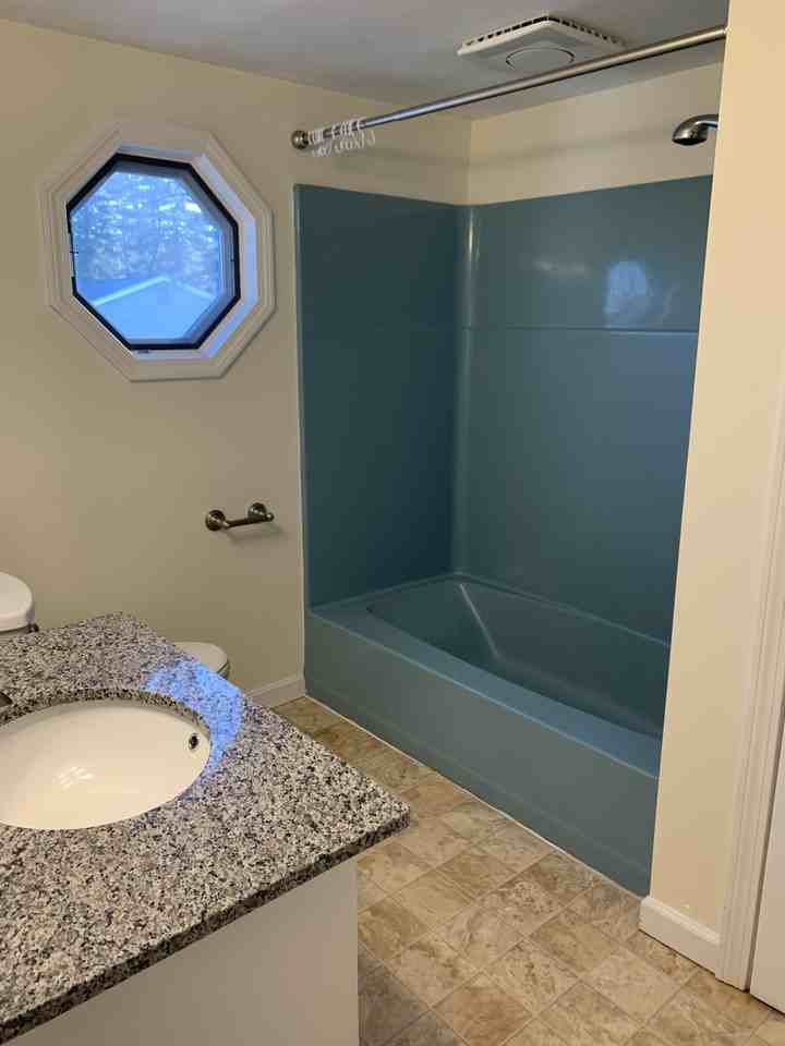 70 Washington Ave #2 - Photo 4 of 10