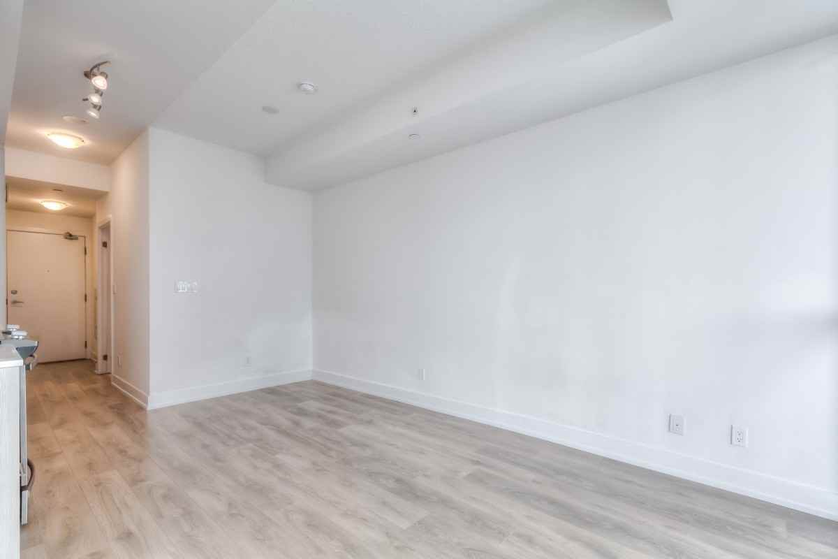 150 Fairview Mall Dr #603 - Photo 5 of 20