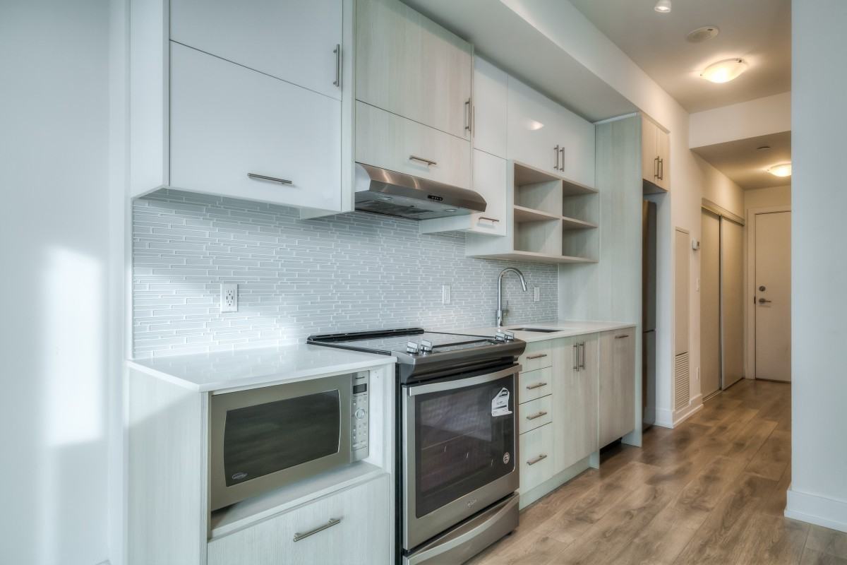 150 Fairview Mall Dr #603 - Photo 7 of 20