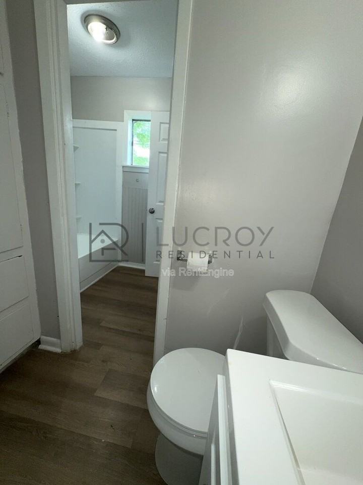 3341 Suncrest Dr - Photo 7 of 13