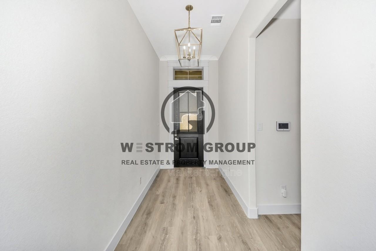 12725 Elm Springs Trl - Photo 5 of 39