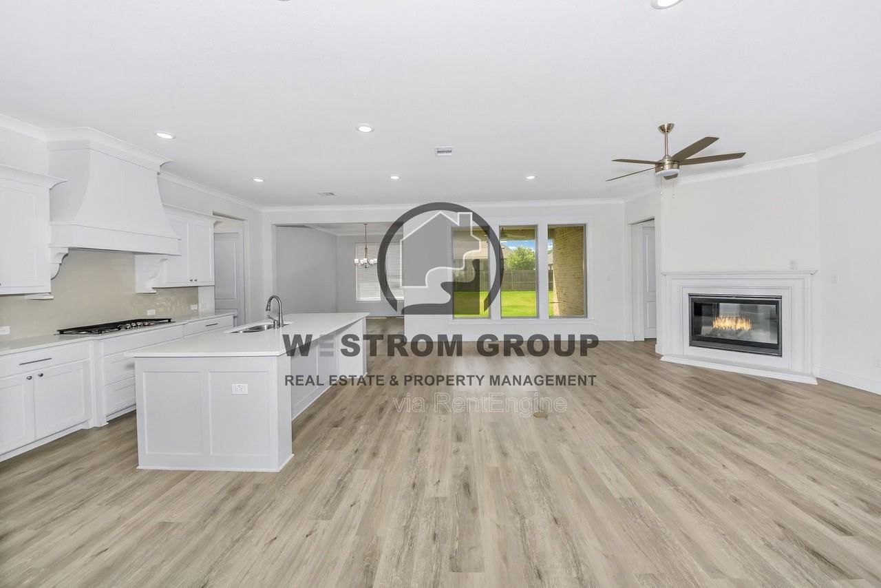 12725 Elm Springs Trl - Photo 6 of 39