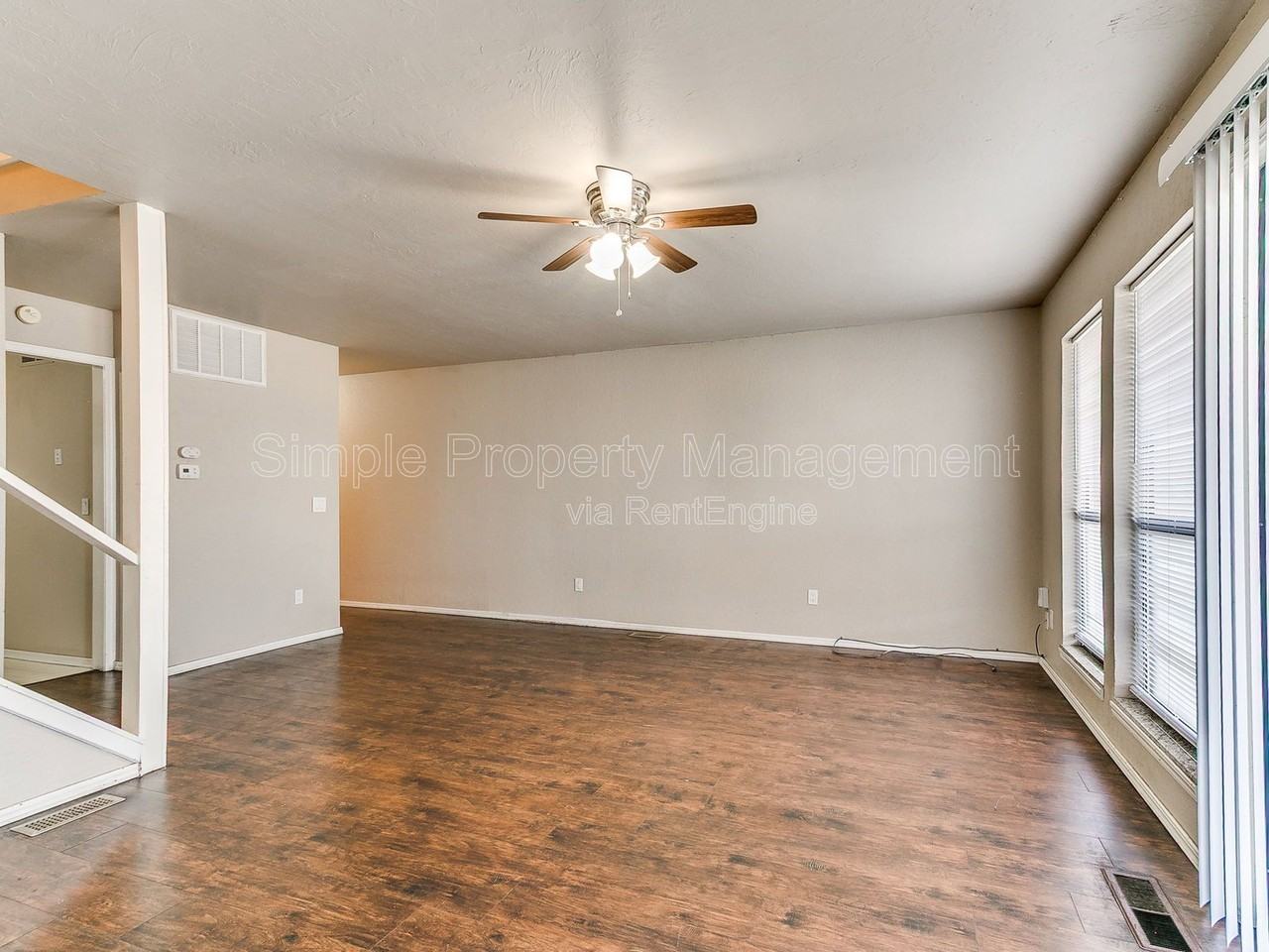 10607 N Macarthur Blvd - Photo 7 of 27