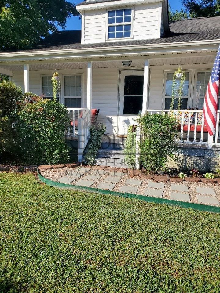 7909 Zebulon Rd - Photo 2 of 17