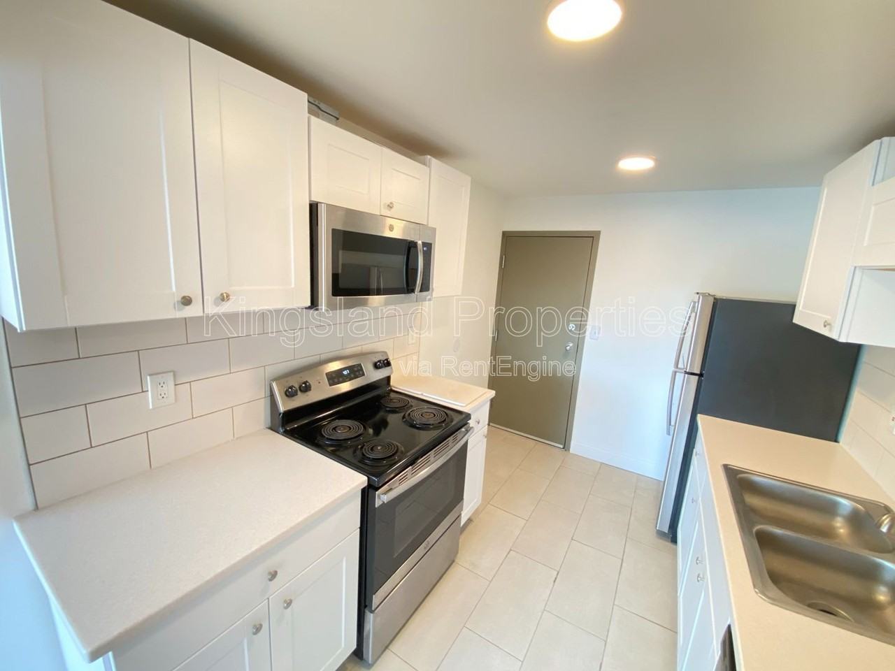 3024 Potomac St #3 - Photo 7 of 21