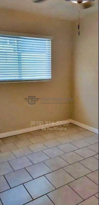 4209 Winona Ave #4223 - Photo 5 of 12