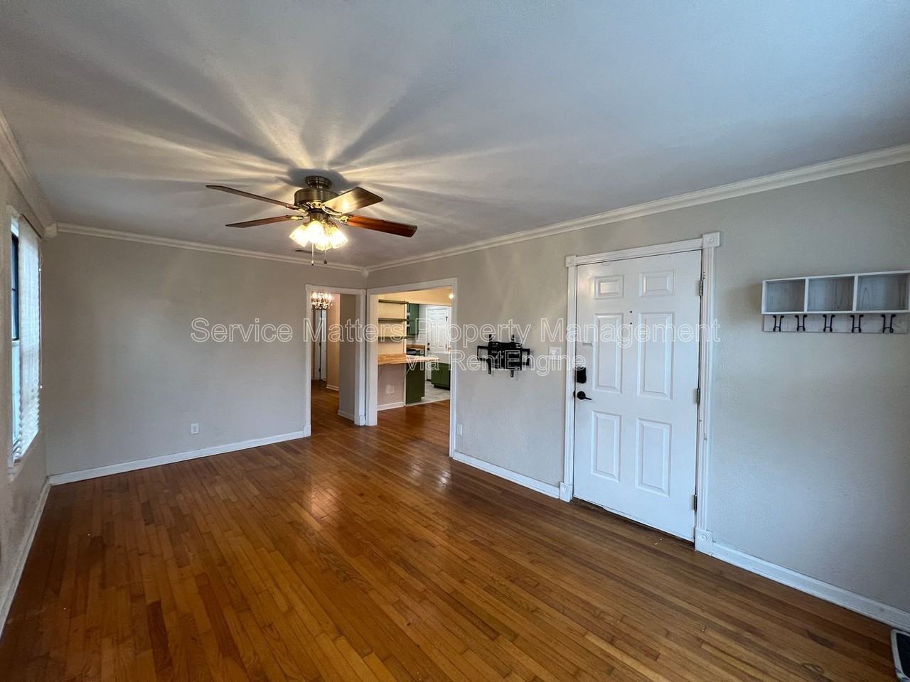 1876 N Baylen St - Photo 6 of 34