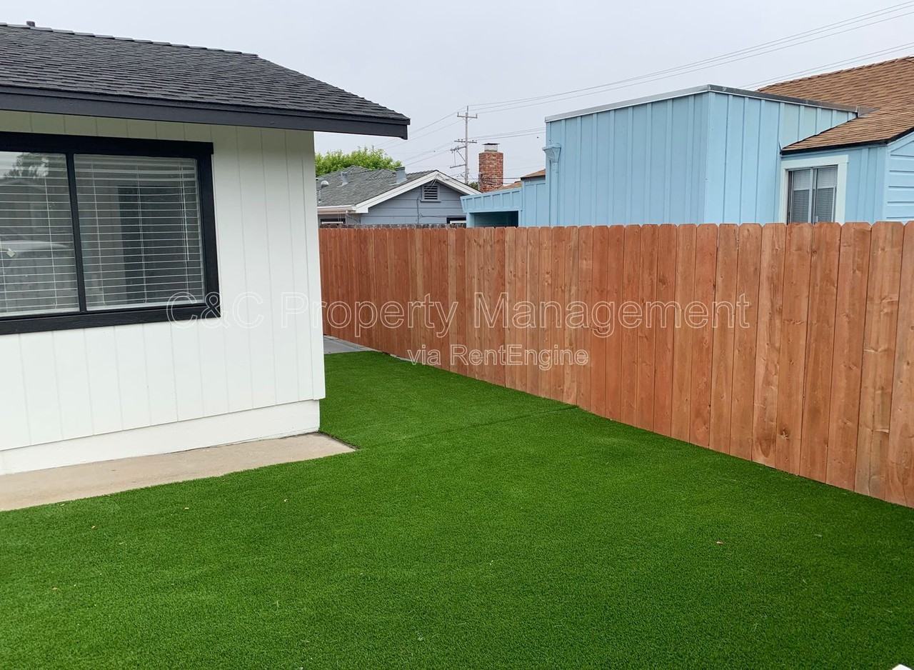628 Eardley Ave - Photo 2 of 10