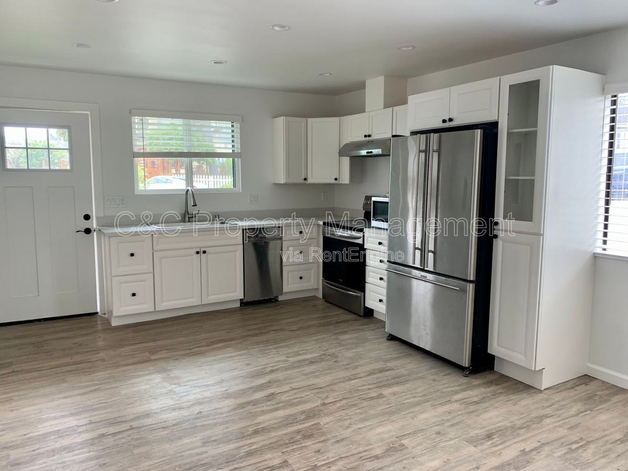 628 Eardley Ave - Photo 4 of 10