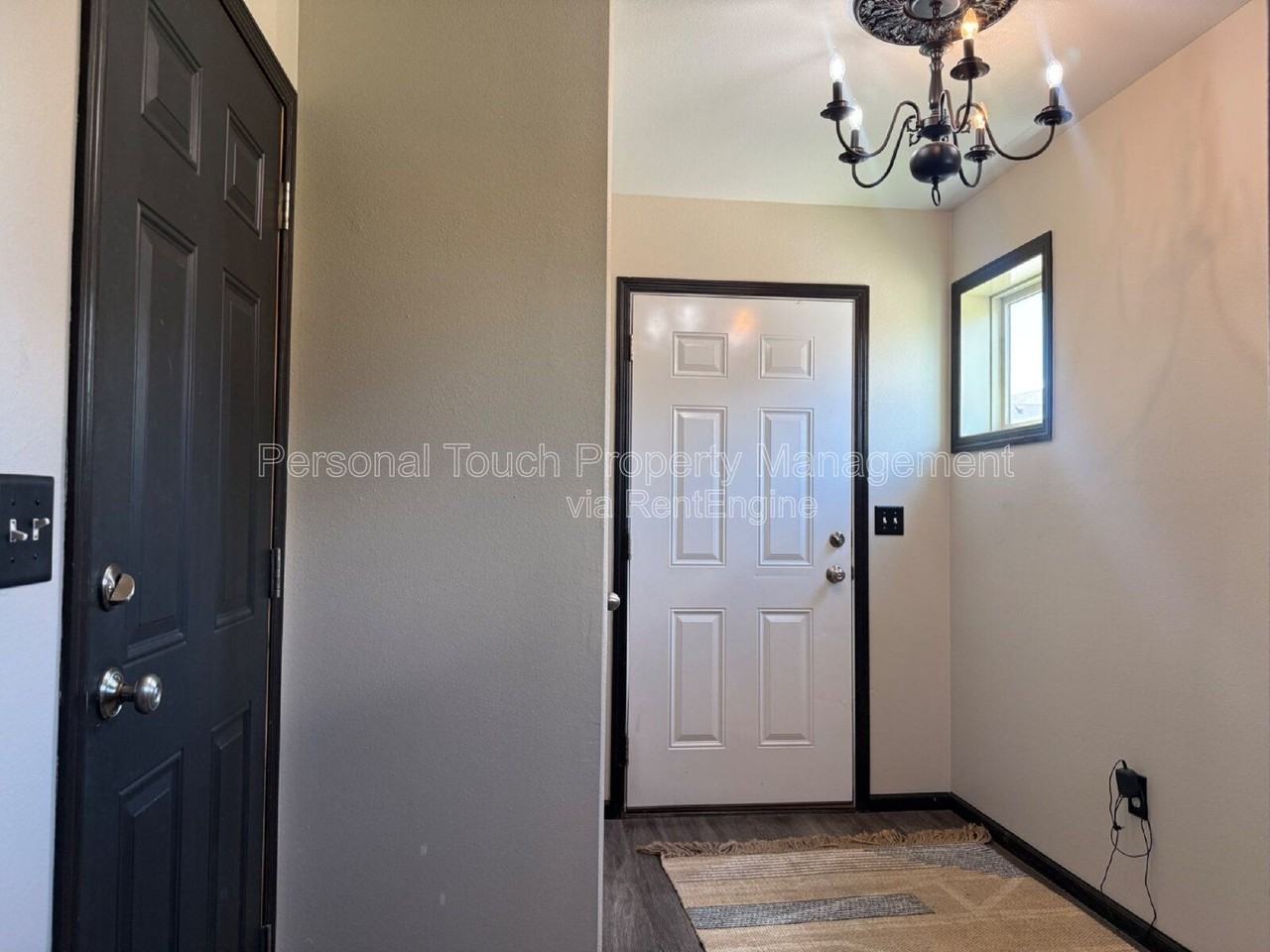 4106 Clubhouse Dr S - Photo 2 of 26