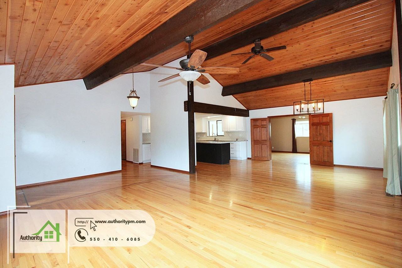 3345 Golden Heights Dr - Photo 6 of 33