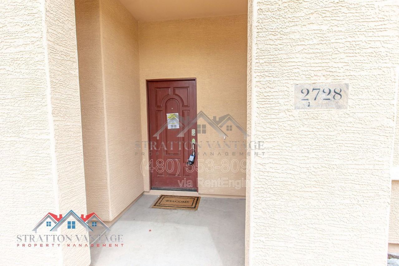 2728 E Megan St - Photo 2 of 24