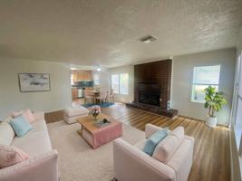 featured image of 310 Se Gregory Dr