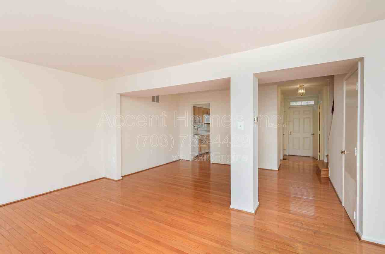 2514 S Arlington Mill Dr #C - Photo 7 of 30