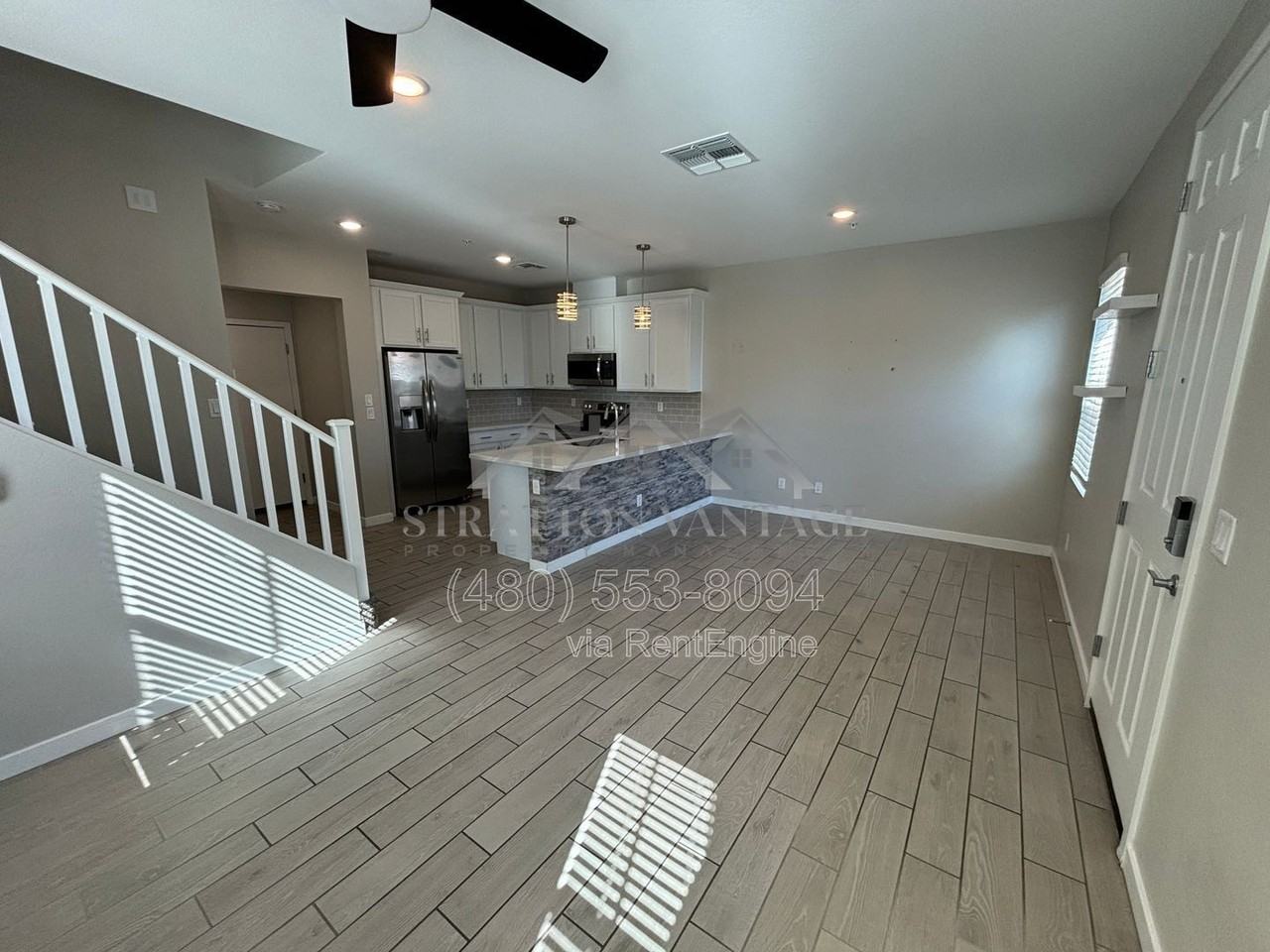 155 N Lakeview Blvd #136 - Photo 3 of 12