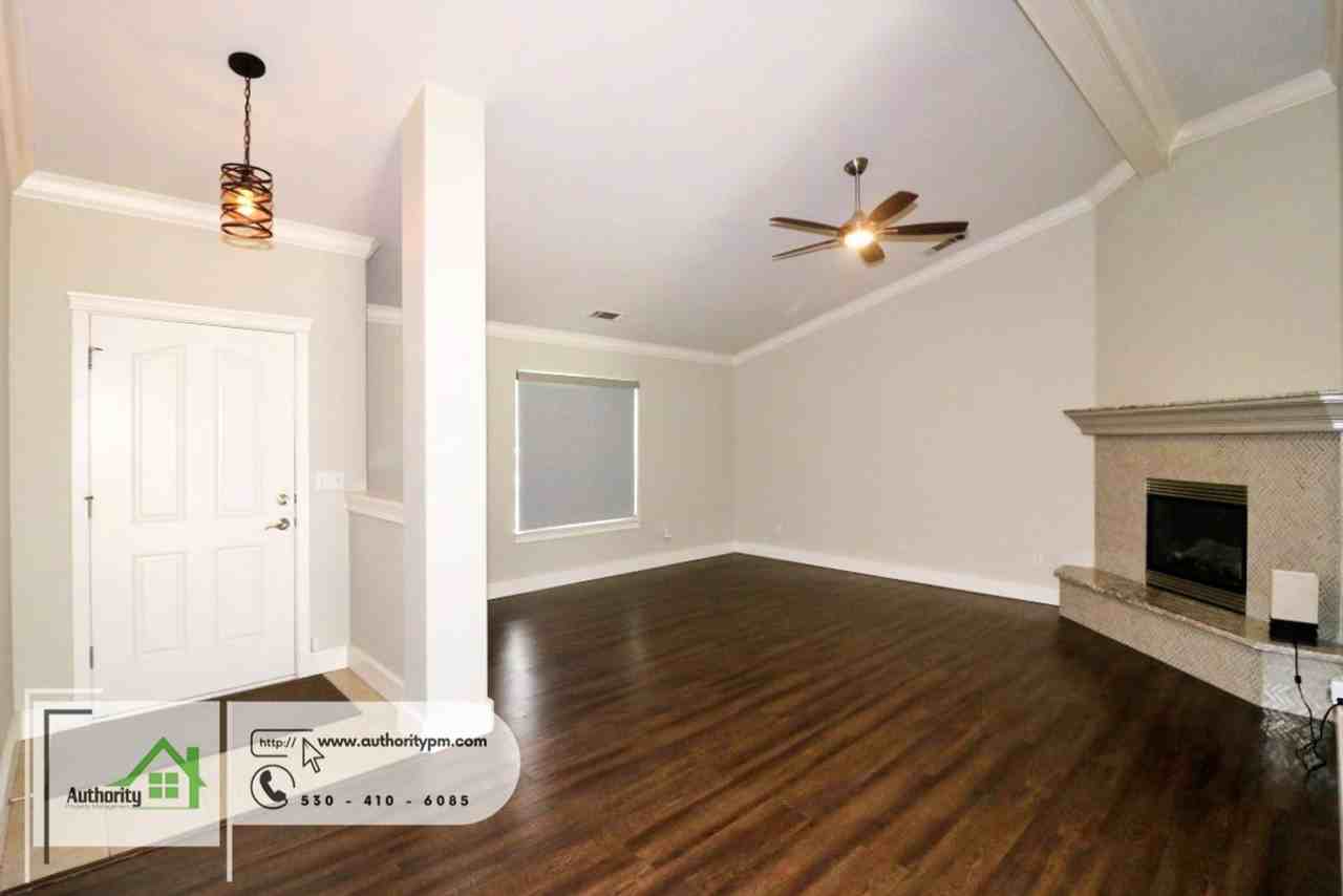 7740 Pit Rd - Photo 7 of 32
