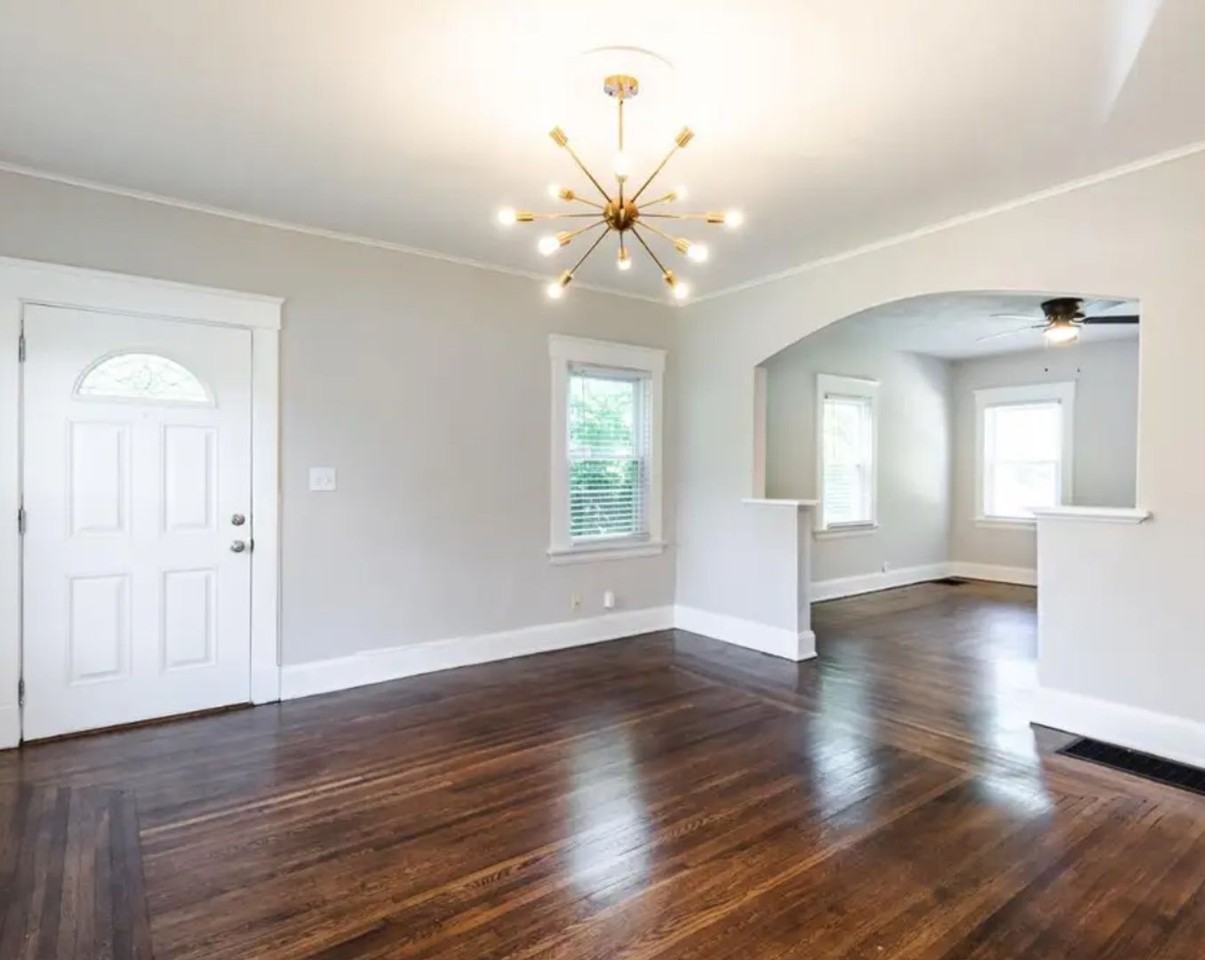 2556 Williams Ave - Photo 4 of 26