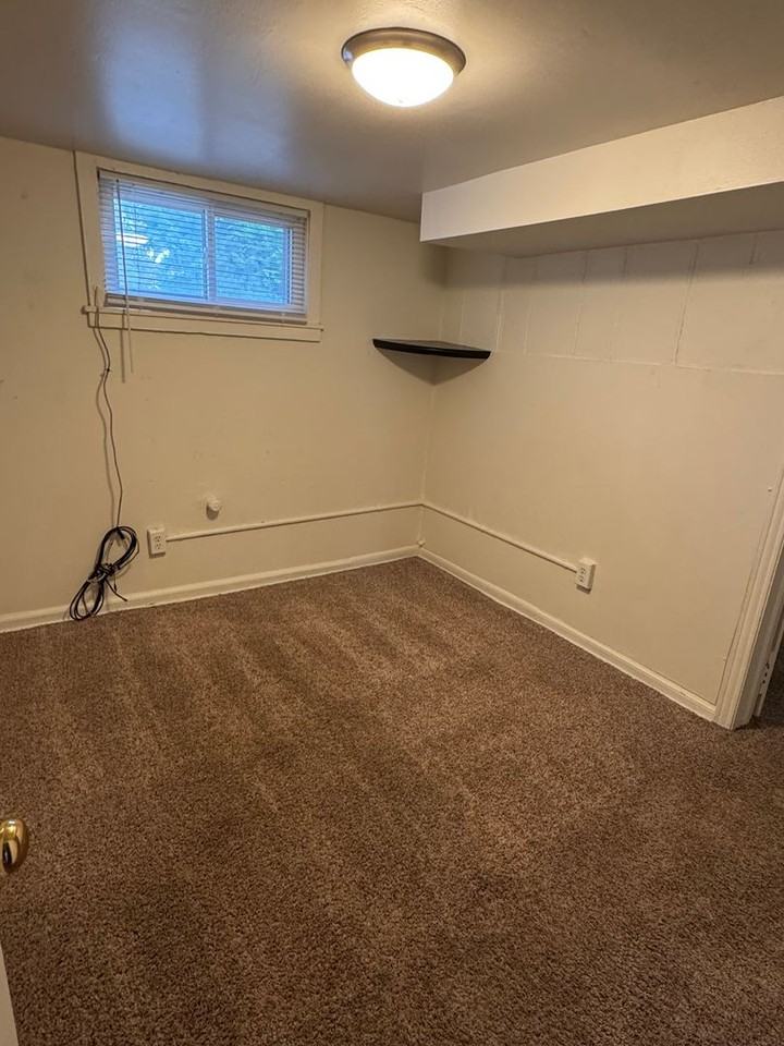 1821 7th Avenue - Photo 7 of 20