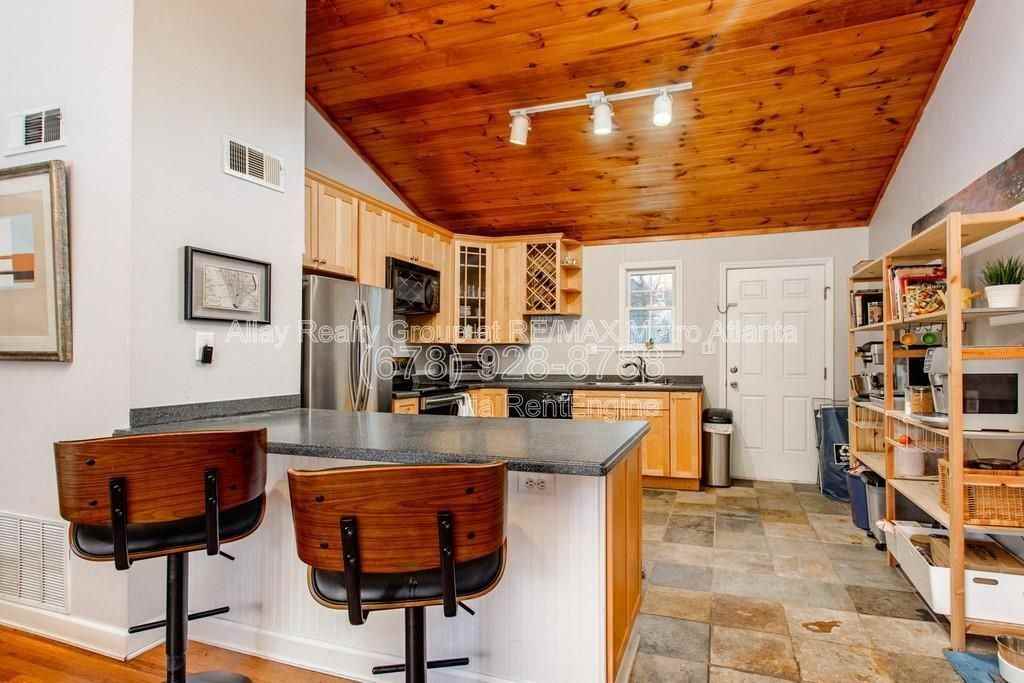 217 Adair St #6 - Photo 6 of 24