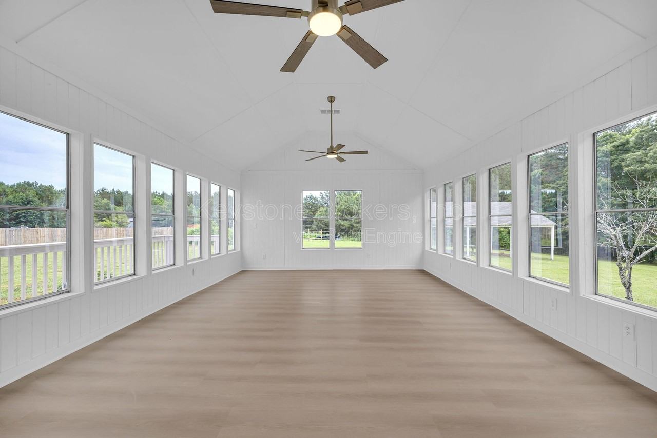 2341 Wall Rd - Photo 5 of 9