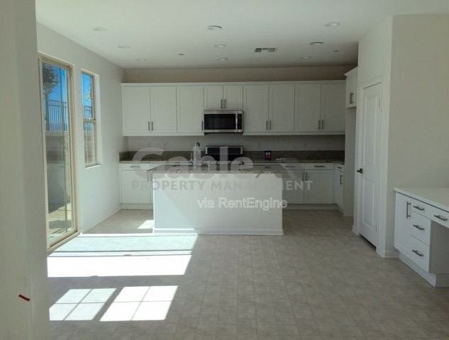 20664 Caden Ct - Photo 3 of 22