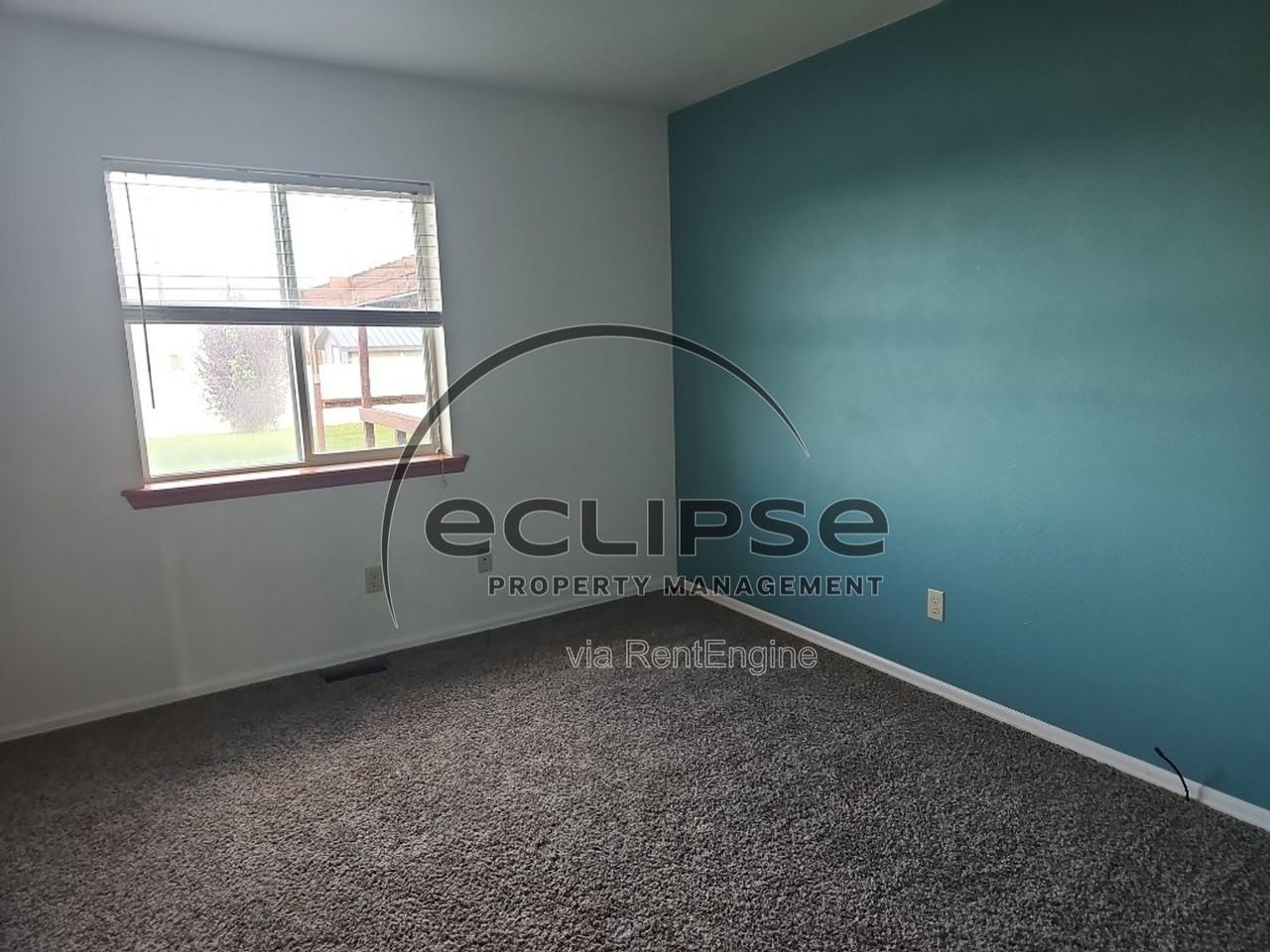 2700 Moran Pl - Photo 6 of 16