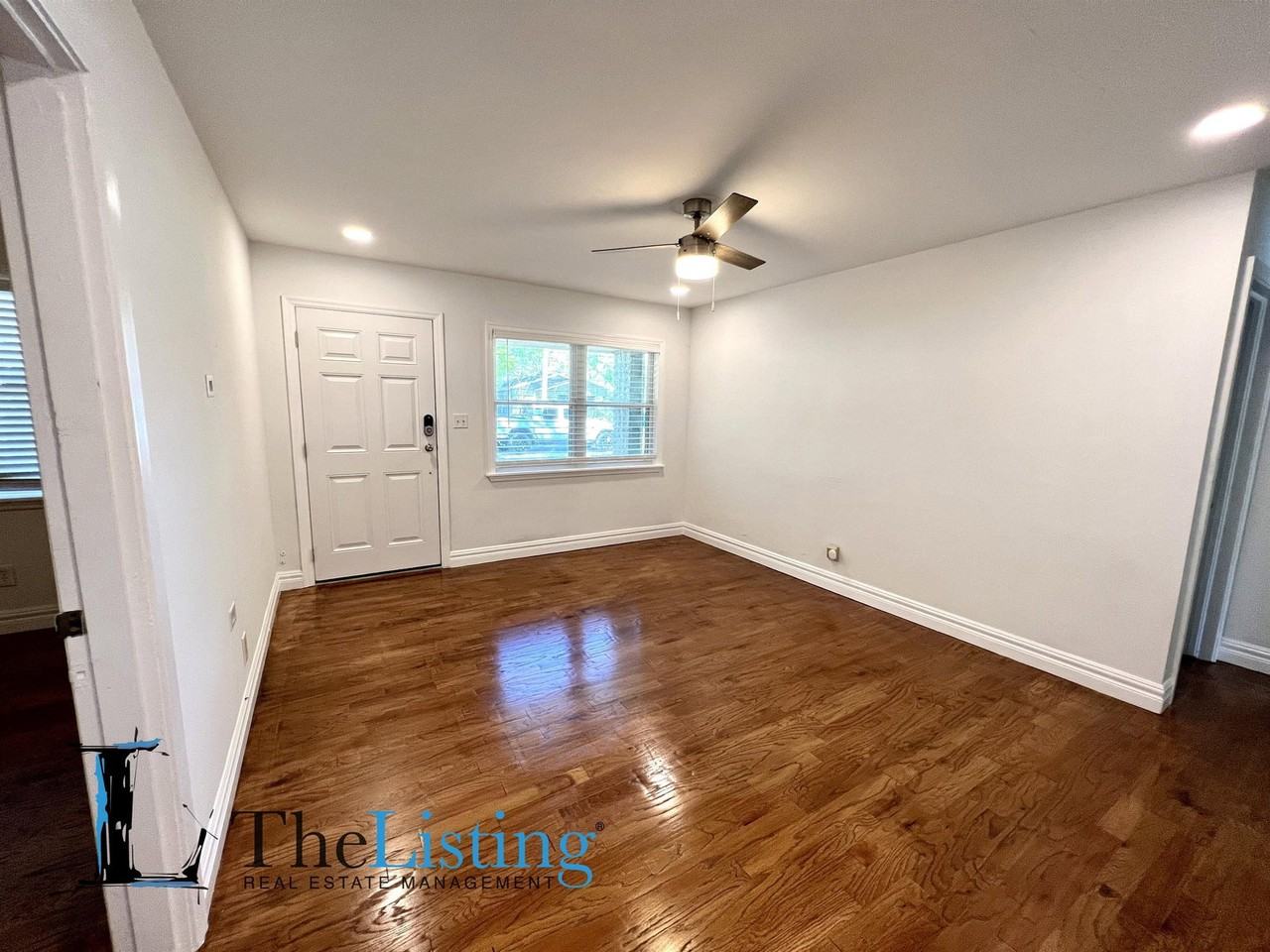 5905 N Tampa St - Photo 4 of 23