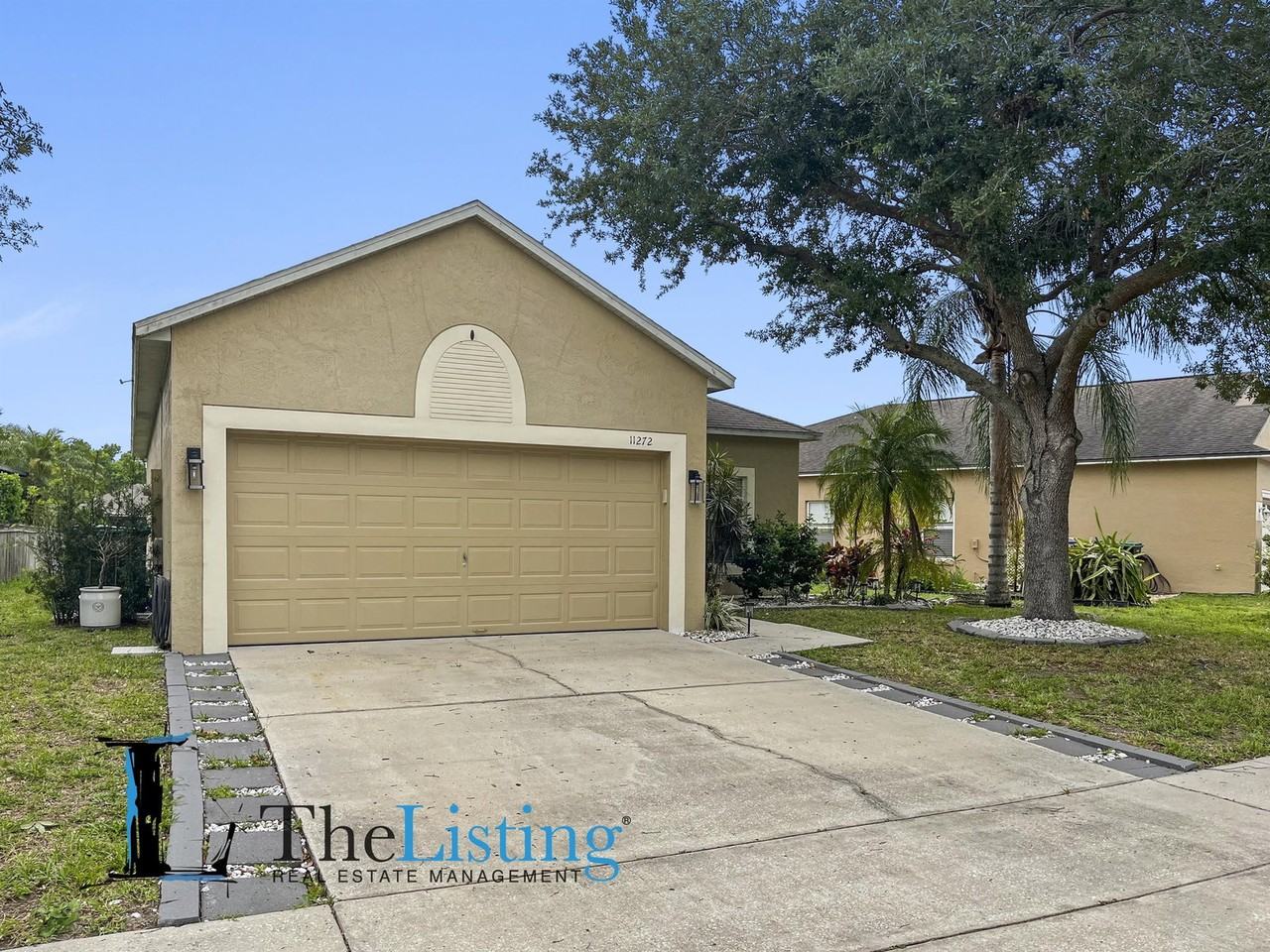 11272 Moonshine Creek Cir - Photo 2 of 21