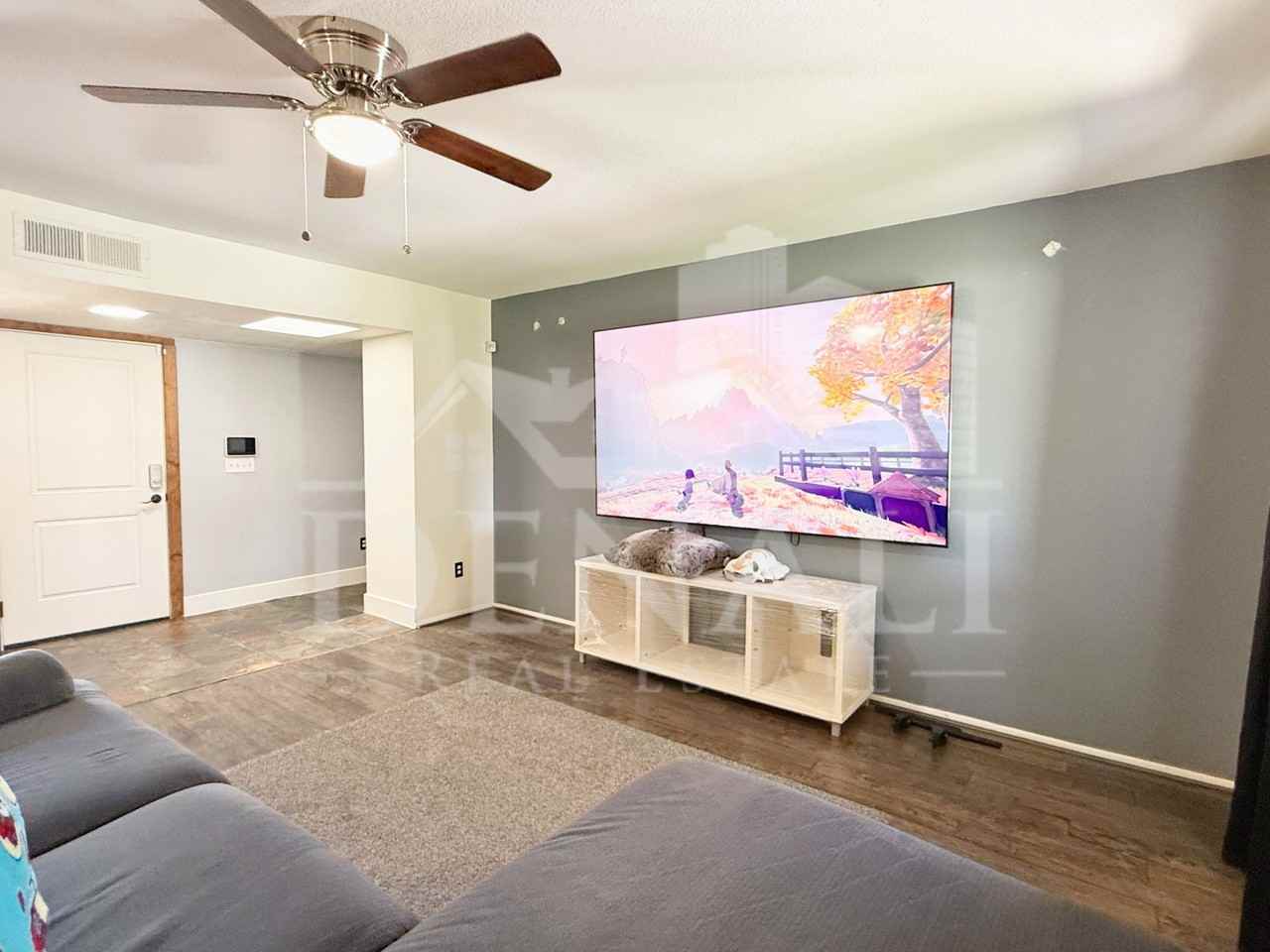 3155 E El Moro Ave - Photo 3 of 20