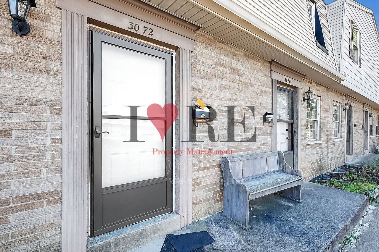 3072 Morsetowne Ct S - Photo 4 of 27