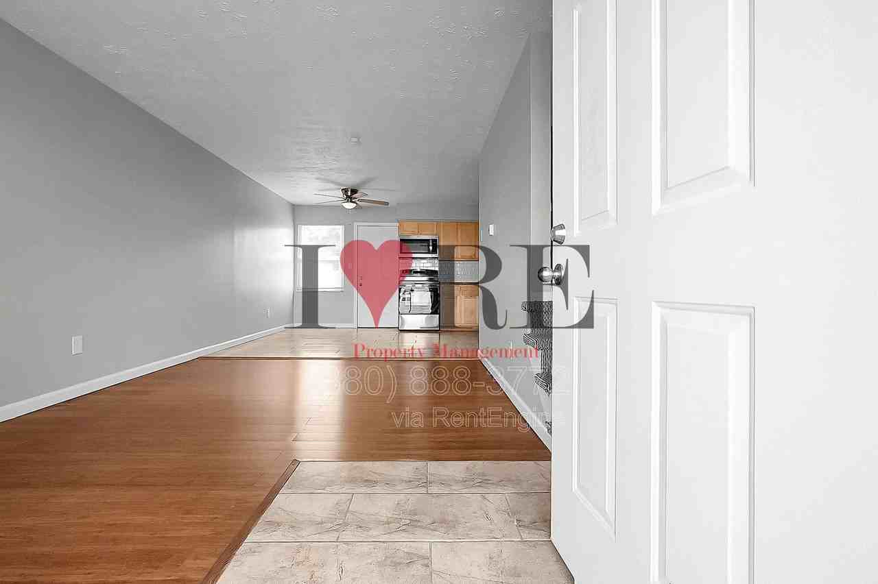 3072 Morsetowne Ct S - Photo 5 of 27