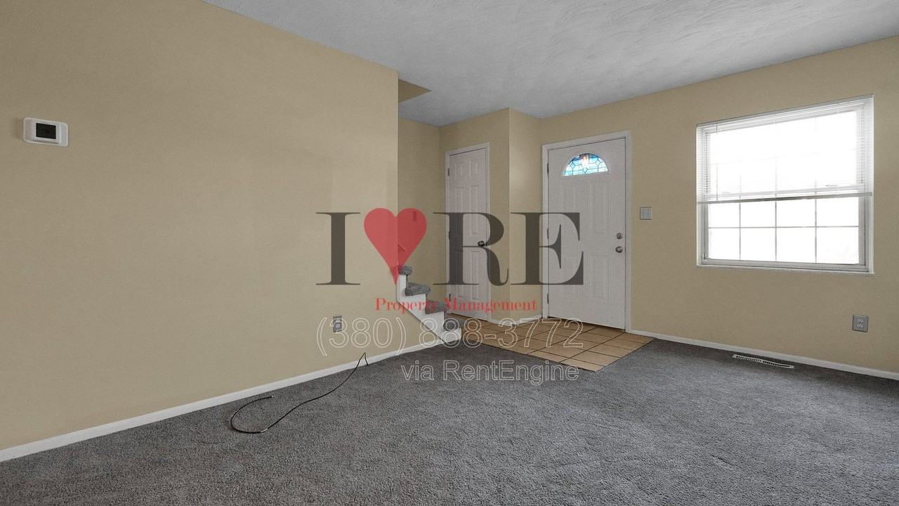 4224 Morsetowne Ct E - Photo 5 of 27
